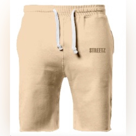 Fleece Shorts by Streetz Iz Watchin - Picture 4 of 6